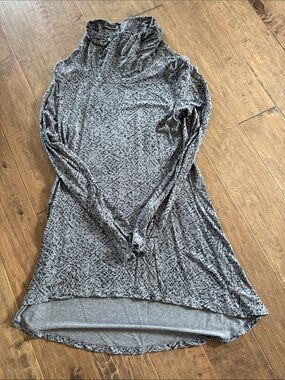 Cuddl Duds Gray Marled Long Sleeve Cowl Neck Tunic